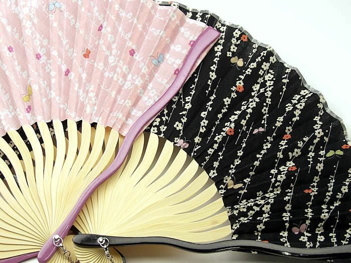 即日発送【ネコポス送料無料】女性用波骨扇子【金魚・蝶】２１ｃｍ扇面・・布/扇骨・・竹59039-52-174/52-175/52-104/52-105[母の日プレゼント/ギフト/おしゃれ/外国人お土産/和柄扇子/名入れ可能(有料)/チャーム取付可能]【あす楽対応_関東】