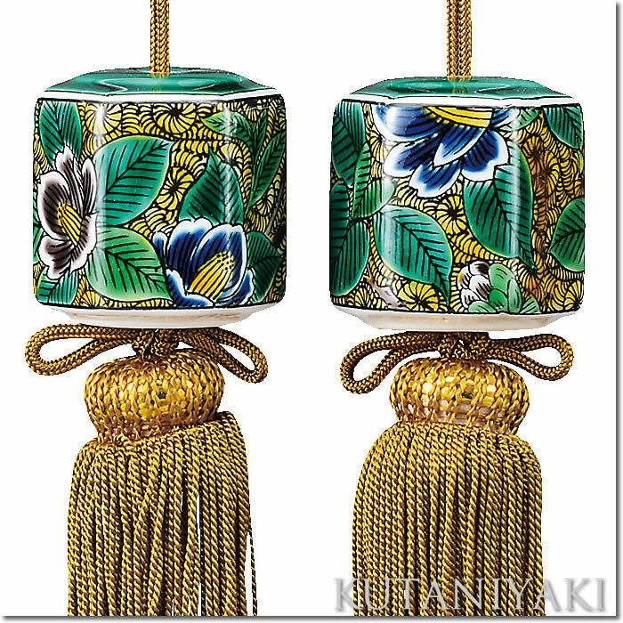 あす楽対応！【九谷焼の風鎮・吉田屋椿】k4-1658即日発送[掛軸/掛け軸/ふうちん]【あす楽対応_関東】【あす楽対応_関西】【あす楽対応_東海】【あす楽対応_四国】【送料無料】